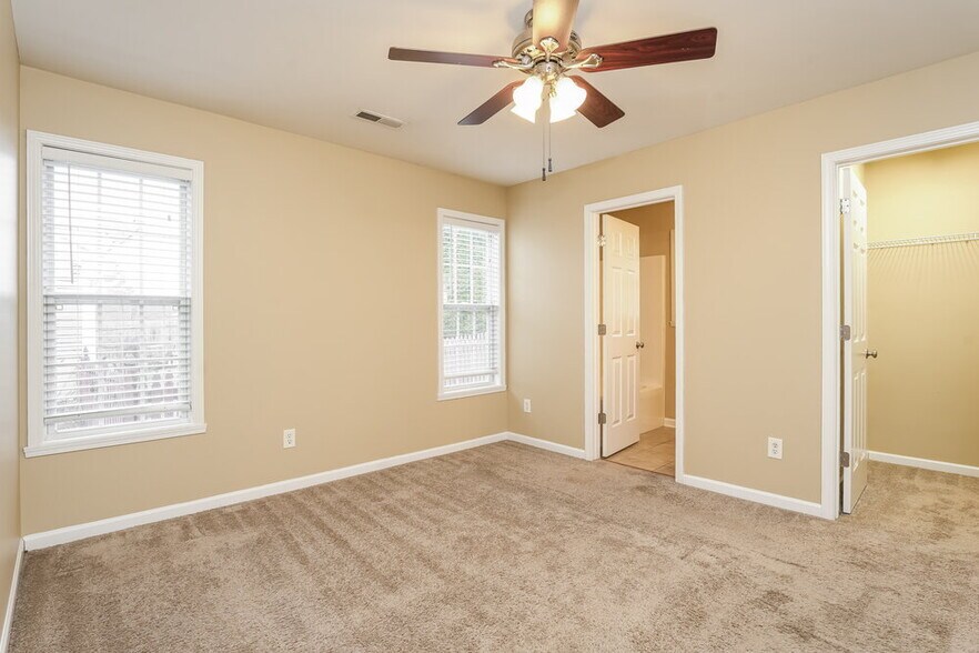 Building Photo - 312 Walden Ridge Ct