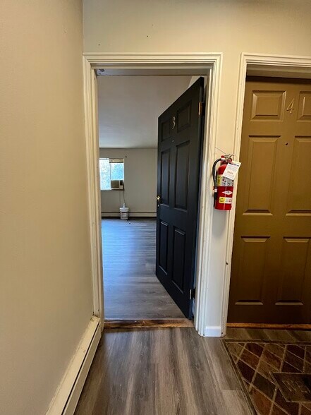 Building Photo - 3222 Harry Lee Ln