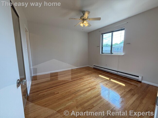 Building Photo - 5 Arizona Terrace