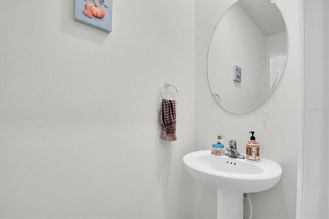 Building Photo - 2917 Suncoast Plains Dr