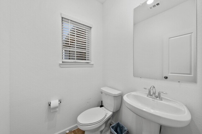 Building Photo - 3704 Field Coast Ln