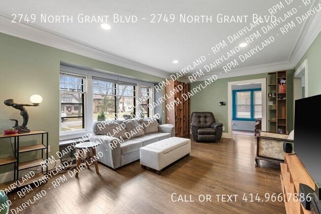 Building Photo - 2749 N Grant Blvd