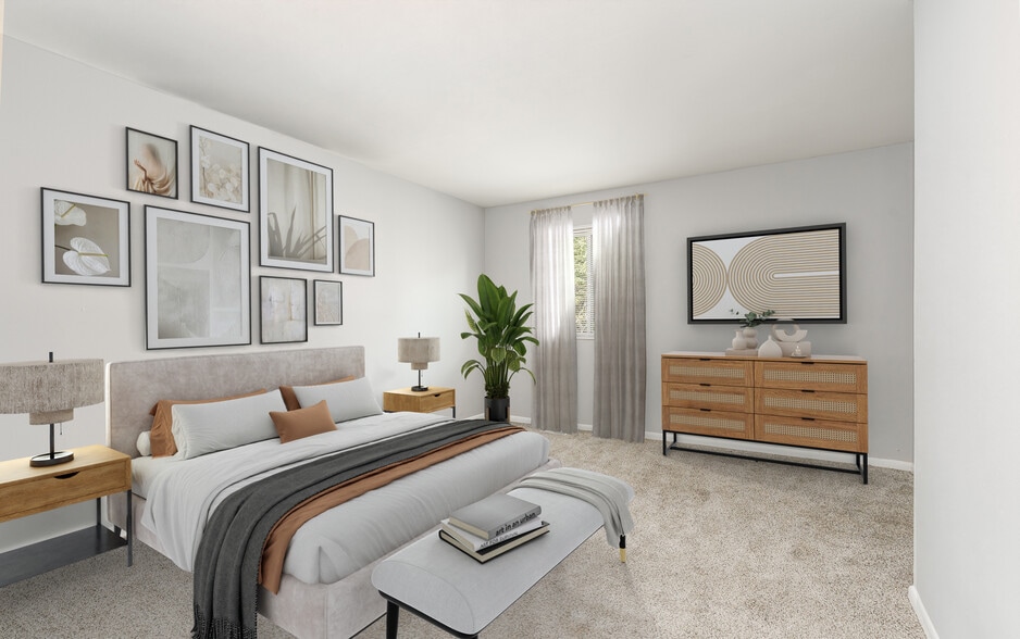 Building Photo - Phoenix Point Townhomes