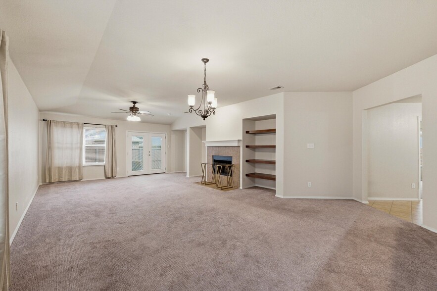 Building Photo - 5917 Stone Mountain Rd