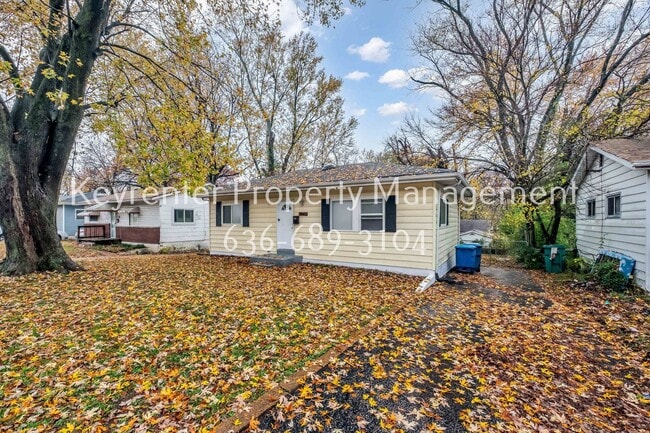 Building Photo - COMING SOON - Charming 3-Bedroom Home with Spacious Yard in North St. Louis County
