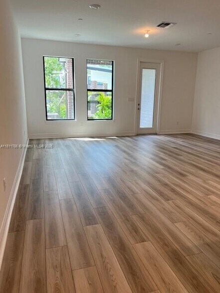 Building Photo - 8362 NW 7th Pl