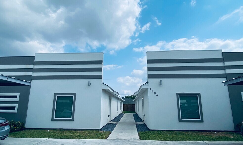Building Photo - 1404 W Heritage Dr
