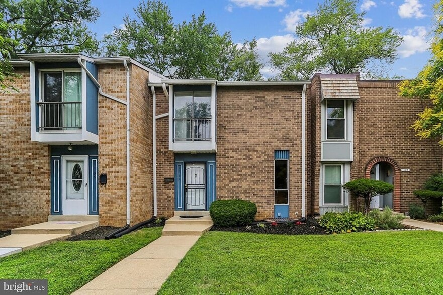 Building Photo - 11191 Columbia Pike