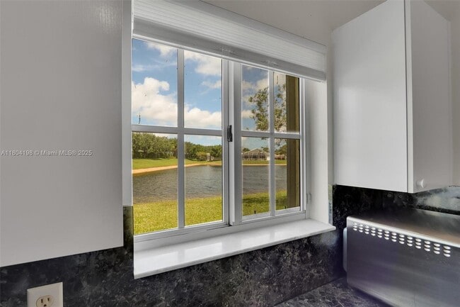 Building Photo - 9875 Galleon Dr