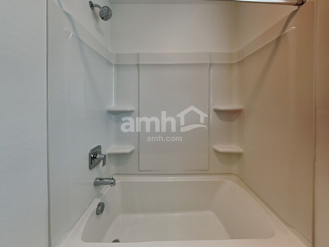 Building Photo - 9746 W Luxton Ln