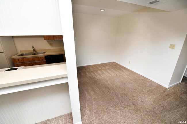 Building Photo - 5734 Autumn Ridge Ct