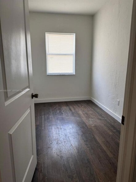 Building Photo - 1614 Jefferson Ave