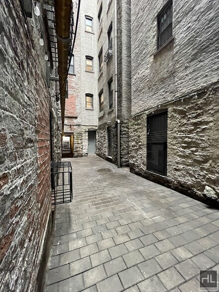 Building Photo - East 18th Street