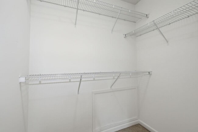 Building Photo - 20 Houser Dr