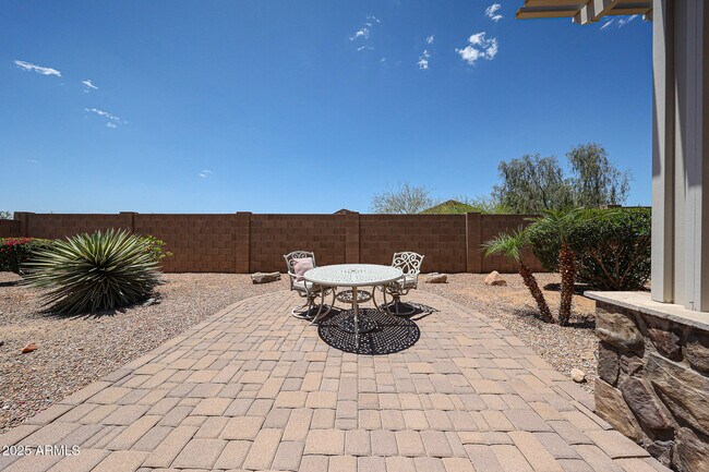 Building Photo - 2318 N Boulder Mountain