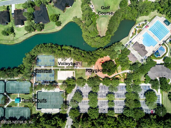 Building Photo - 1325 Fairway Village Dr