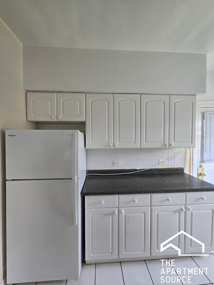 Building Photo - 918 Reba Pl