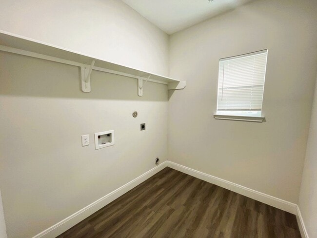 Building Photo - 2218 Bringhurst St