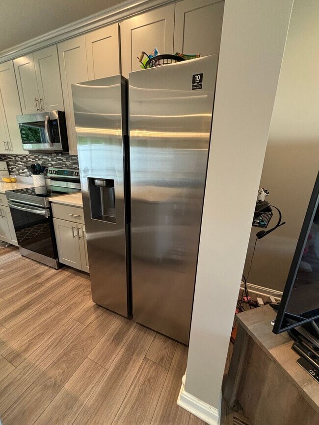 Building Photo - Beautiful 3 Bedroom Home in North Fayette!