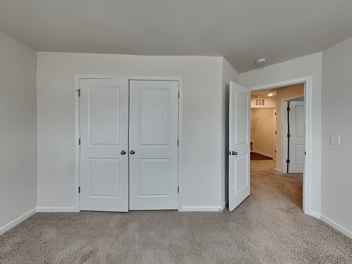 Building Photo - 737 Point Andrews Dr SW