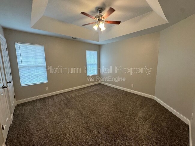 Building Photo - 2793 Oakvale Falls Dr