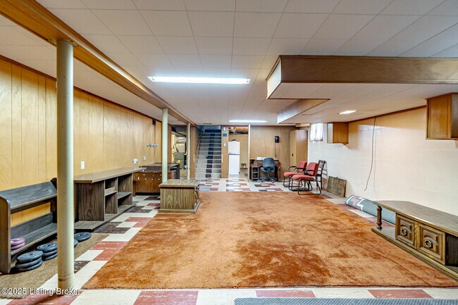 Building Photo - 4305 Darbrook Rd