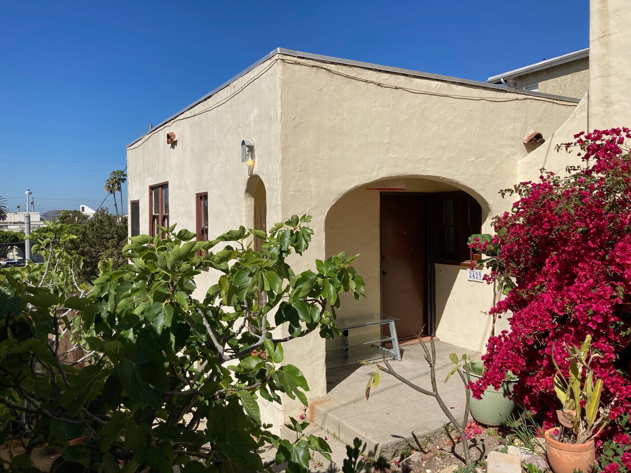 Building Photo - 2429 6th St