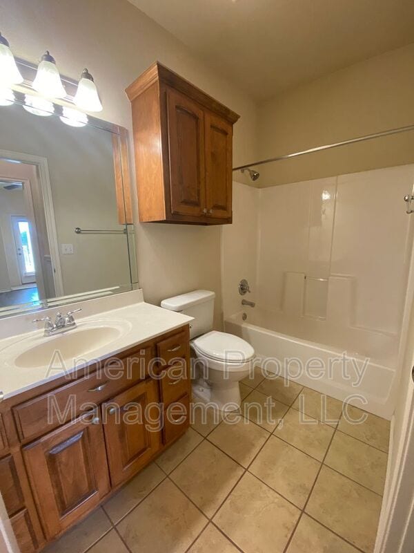 Building Photo - 10343 N 139th E Ave