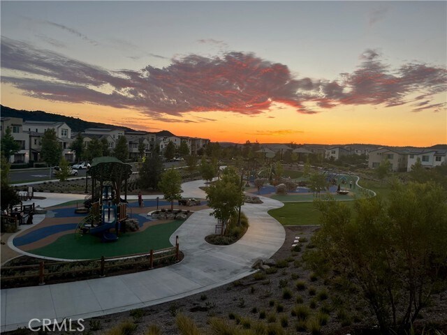 Building Photo - 2241 Horseback Rd