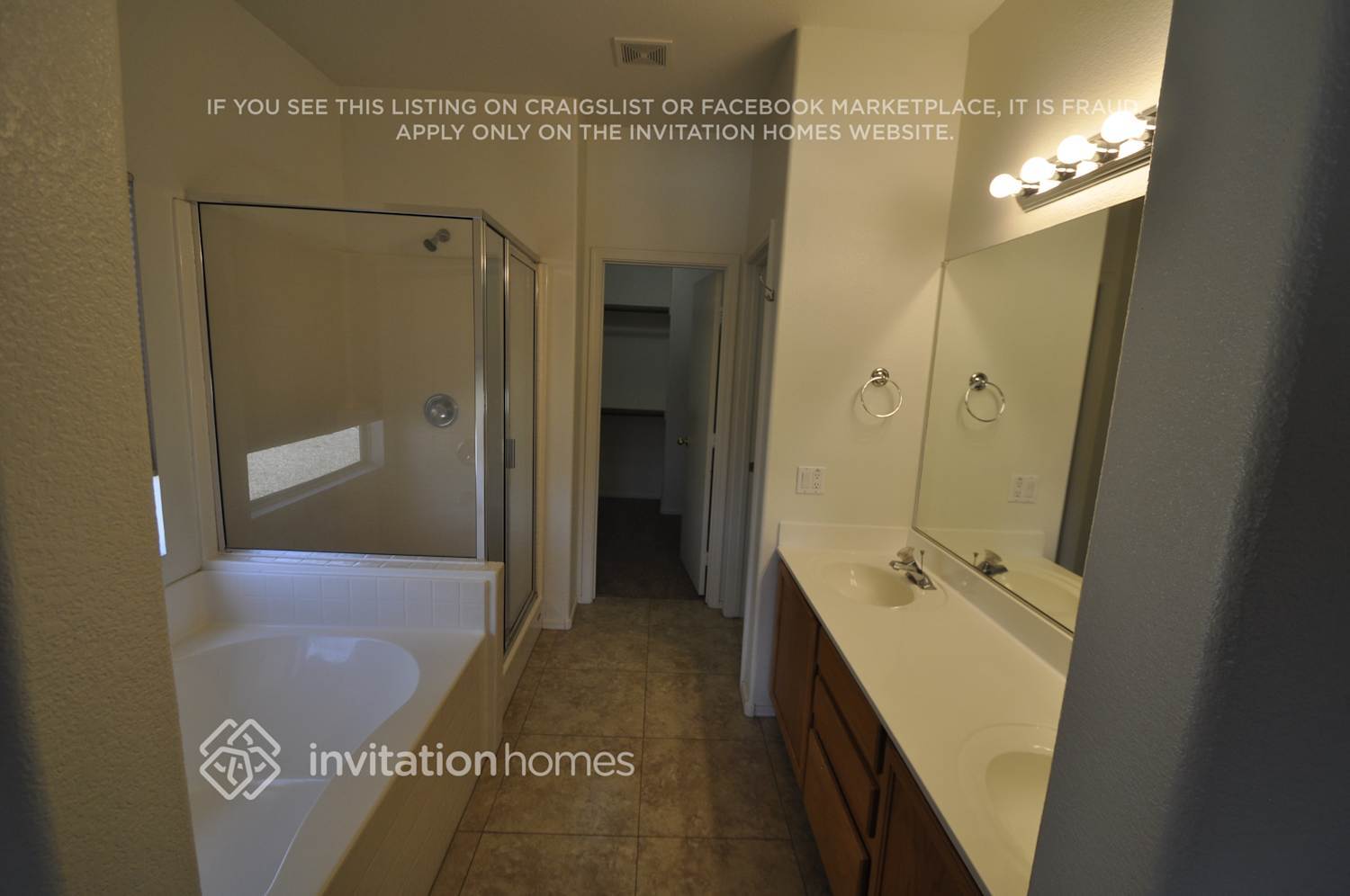 Building Photo - 13315 W Crocus Dr