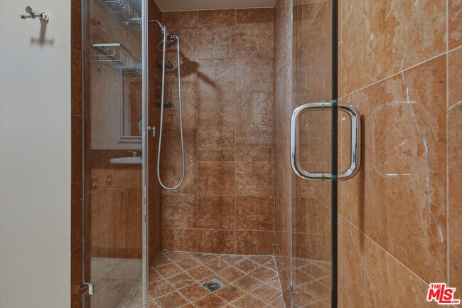 Building Photo - 4443 Ventura Canyon Ave