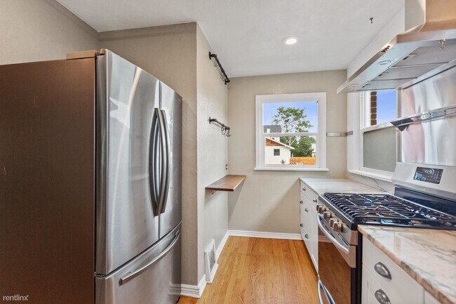 Building Photo - 3 br, 2 bath House - 3556 N Clayton Street...