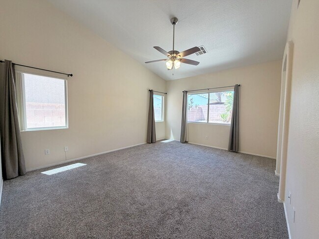 Building Photo - Beautiful Single-Story Home with 3-Car Garage & Covered Patio