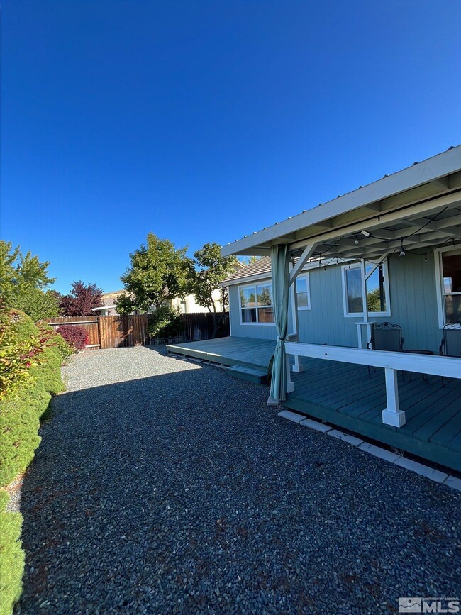 Building Photo - 4875 Crestside Dr