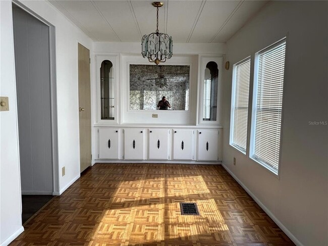 Building Photo - 3221 SE 39th Ave