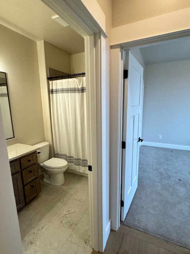 Building Photo - 3844 Arena Dr