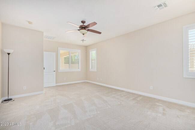 Building Photo - 4010 E Expedition Way