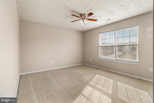 Building Photo - 8920 Flour Ct