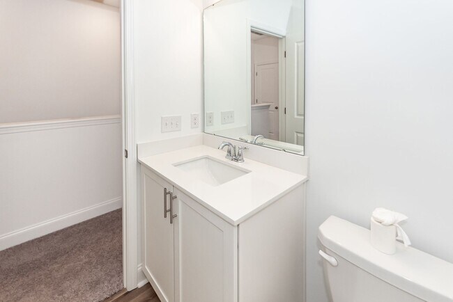 Building Photo - 3 Bedroom, 2.5 Bathroom Townhome in Twin Rivers - Wando
