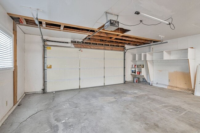 Building Photo - Charming 3-Bedroom 2-Bathroom Campbell Home