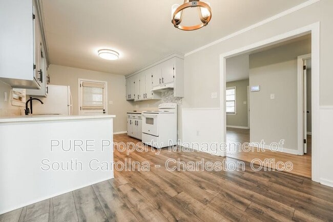 Building Photo - 4117 Olivia Dr