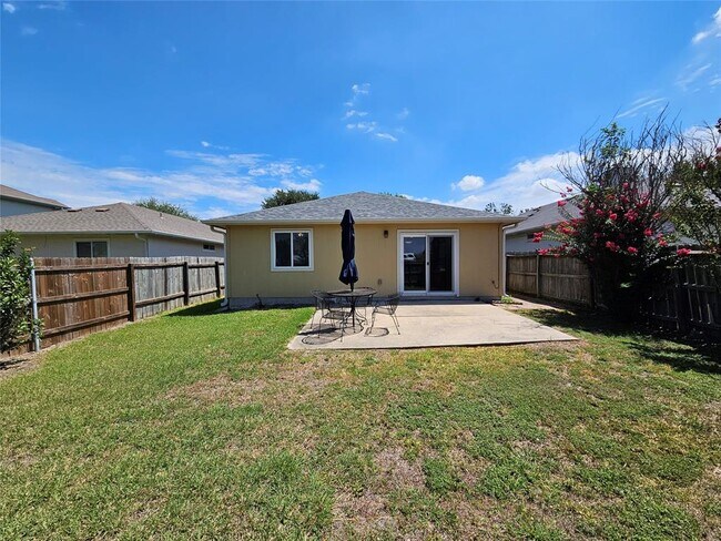 Building Photo - 16721 Hamilton Point Cir