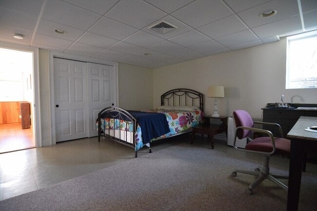 Building Photo - 23 53rd St