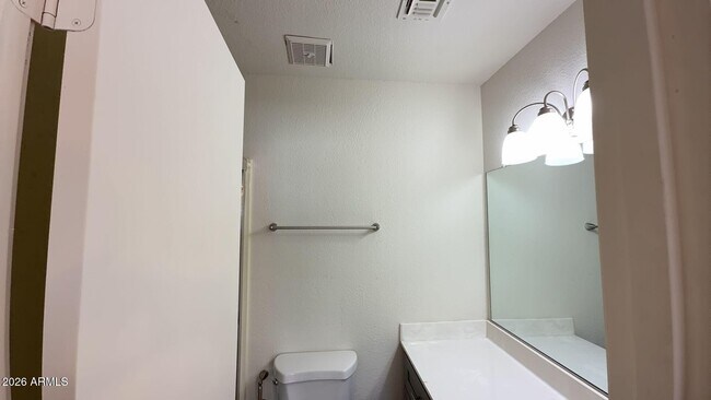 Building Photo - 4418 N 53rd Ln