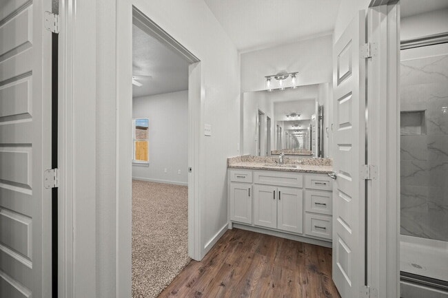 Building Photo - 4106 Trenton Ave