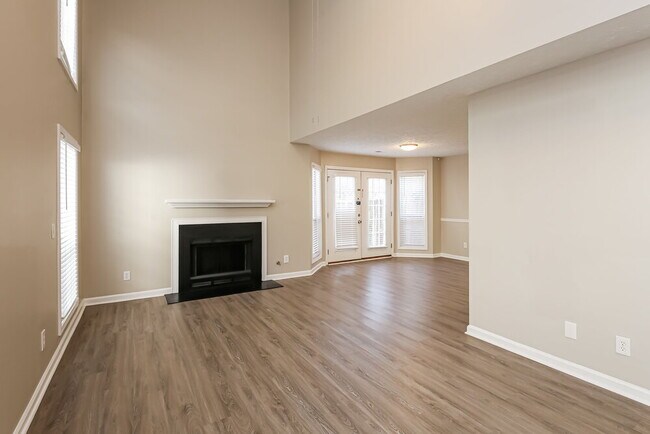 Building Photo - 307 Paxton Ct