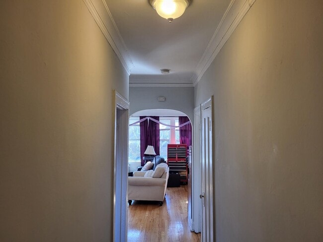 Building Photo - 5428-5430 N Kimball