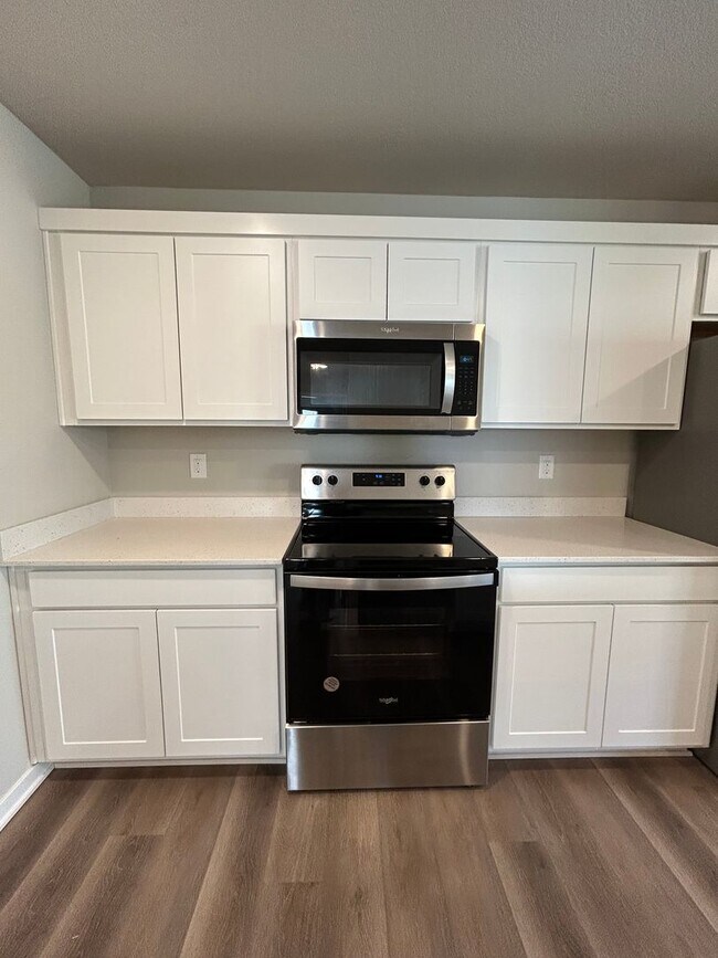 Building Photo - Your Dream Home Awaits in Gretna, NE!