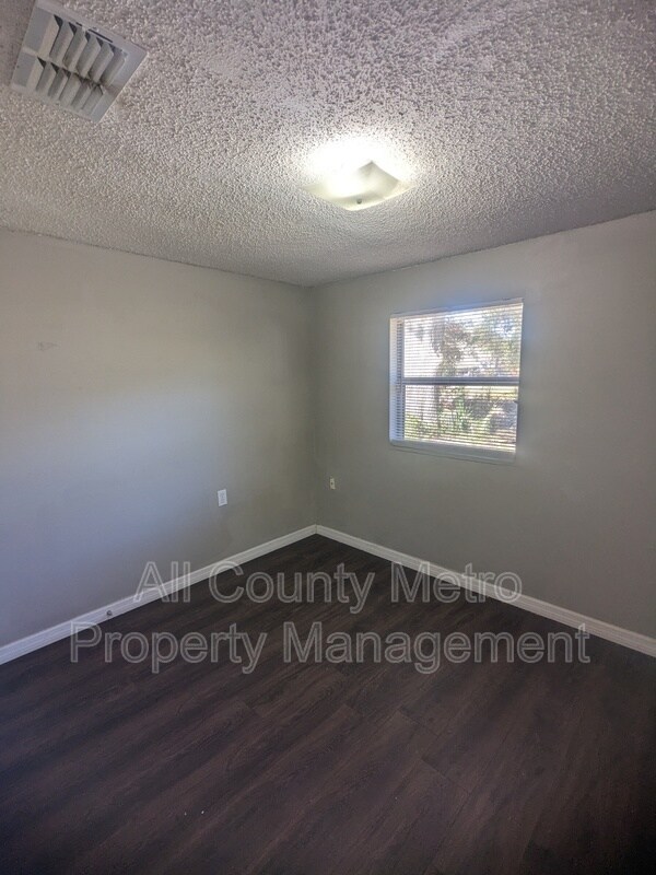 Building Photo - 1109 S Hawthorne Ave