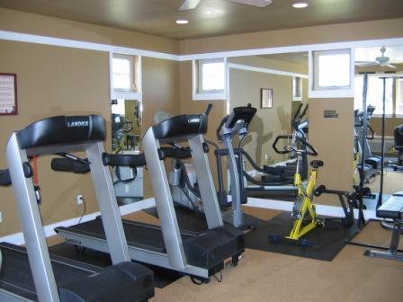 Building Photo - Amazing 2 Bedroom, 2 Bath Condo With 24-Ho...